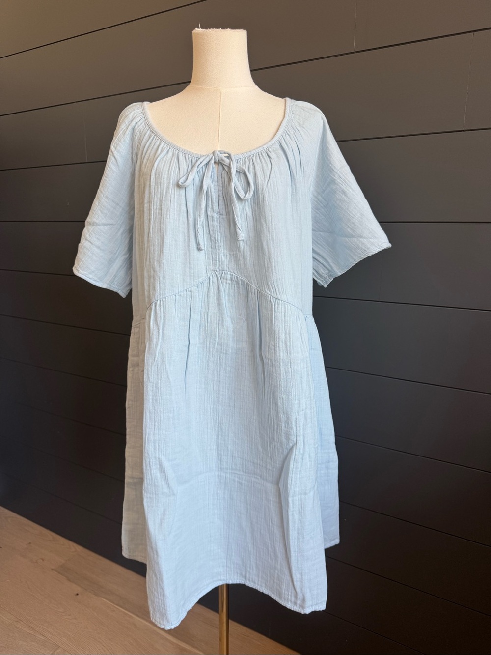 Old  Navy Light Blue Cotton Gauze Dress  Lightweight Relaxed Flowy